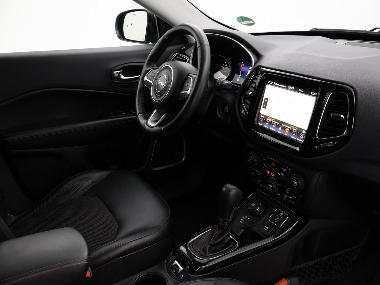 Jeep COMPASS 1.4 MULTIAIR 170 PK AUT. 4X4 LIMITED + BEATS AUDIO | APPLE CARPLAY | STUURVERWARMING