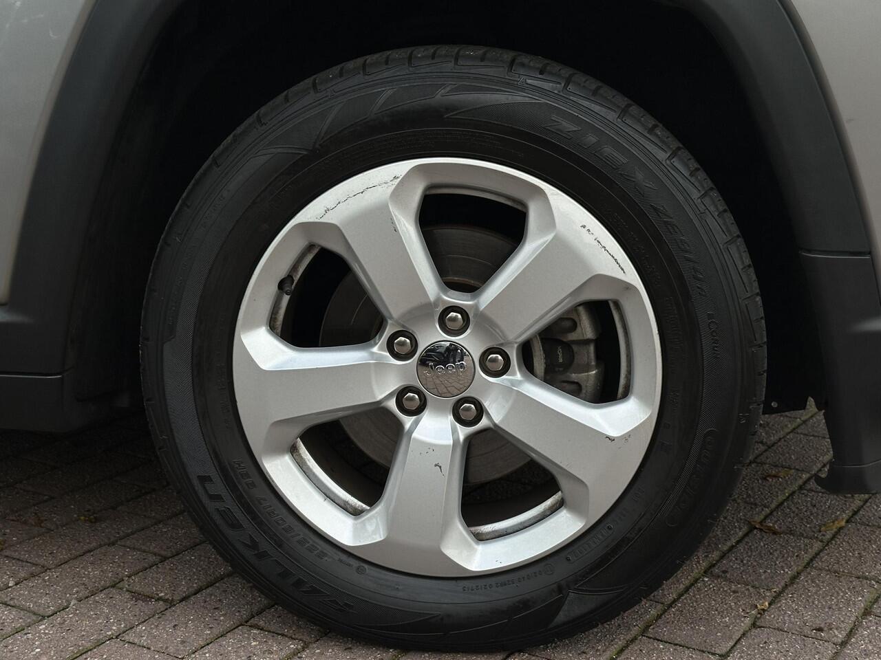 Jeep COMPASS 1.4 MultiAir Longitude Cruise Lane Assist Camera DAB+ Leer/Stof 17''LM Trekhaak