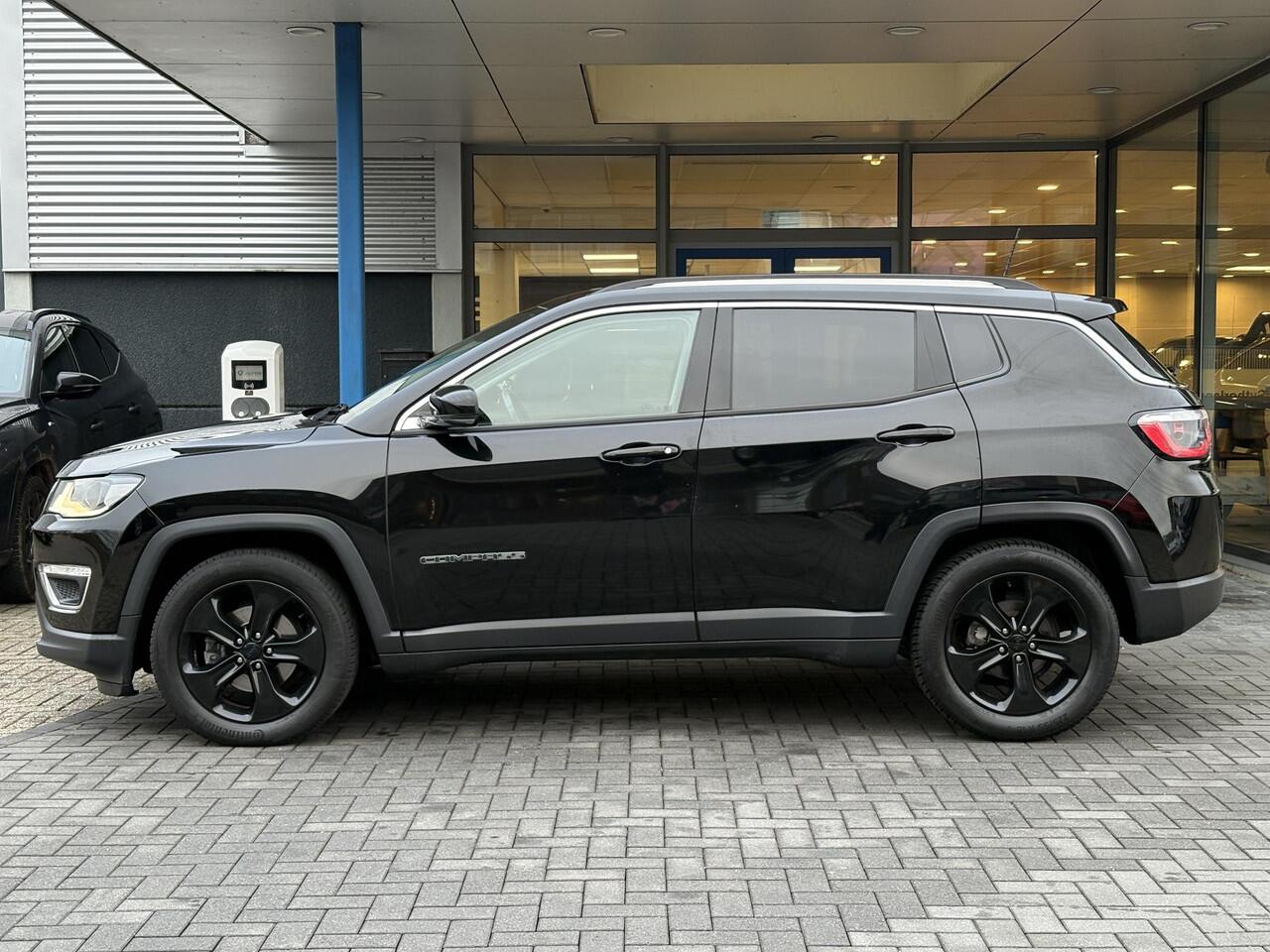 Jeep COMPASS 1.4 MultiAir Opening Edition Plus | Leder | Beats Audio | Stoel- & Stuurverwarming | Navigatie | Elek. Verstelbare Stoelen | Xenon |