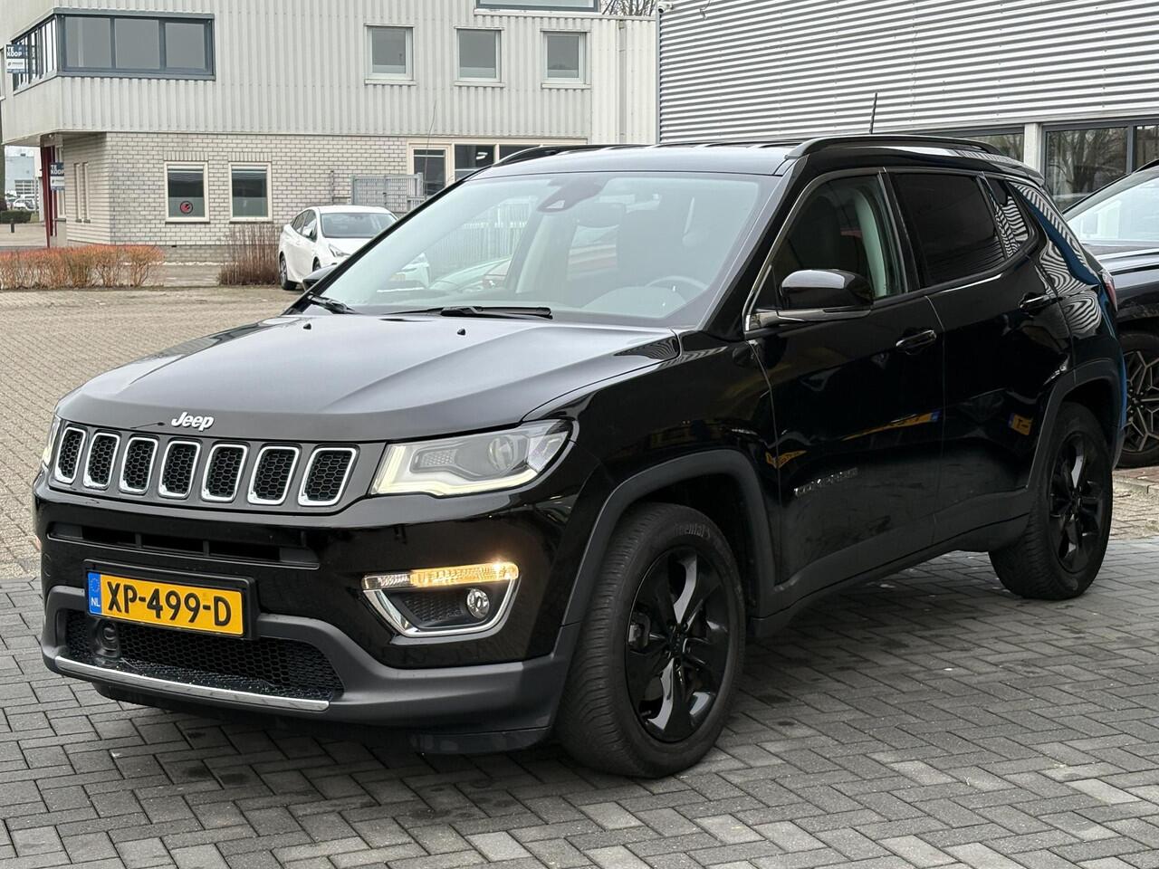 Jeep COMPASS 1.4 MultiAir Opening Edition Plus | Leder | Beats Audio | Stoel- & Stuurverwarming | Navigatie | Elek. Verstelbare Stoelen | Xenon |