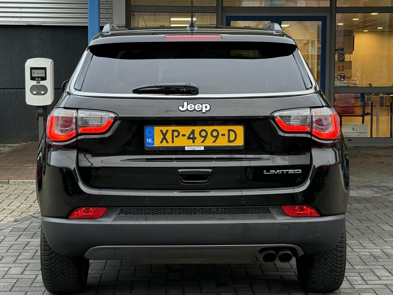 Jeep COMPASS 1.4 MultiAir Opening Edition Plus | Leder | Beats Audio | Stoel- & Stuurverwarming | Navigatie | Elek. Verstelbare Stoelen | Xenon |