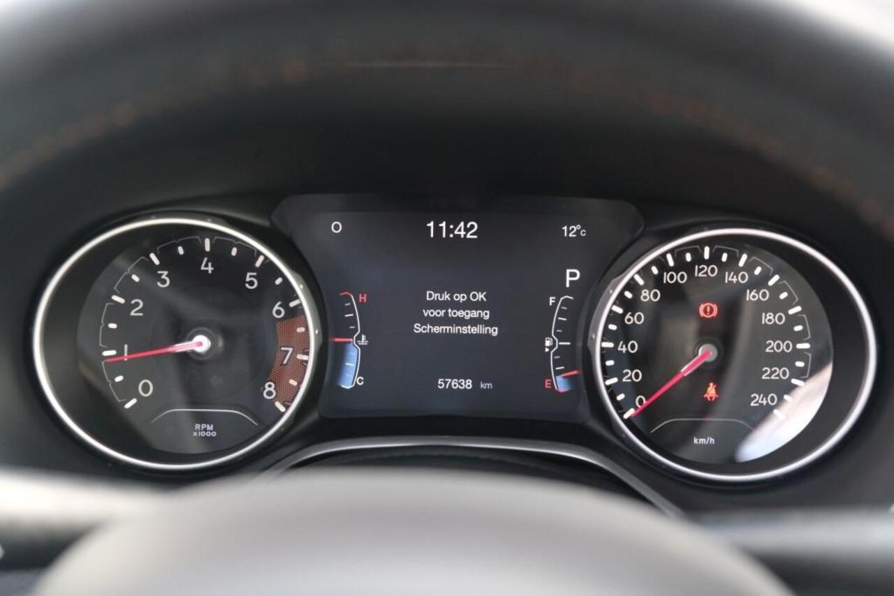Jeep COMPASS 1.4 MultiAir 170pk 4x4 Aut. Limited | Navi | App Connect | Winter Pack | Leather Pack | Keyless | Beats Audio | Camera