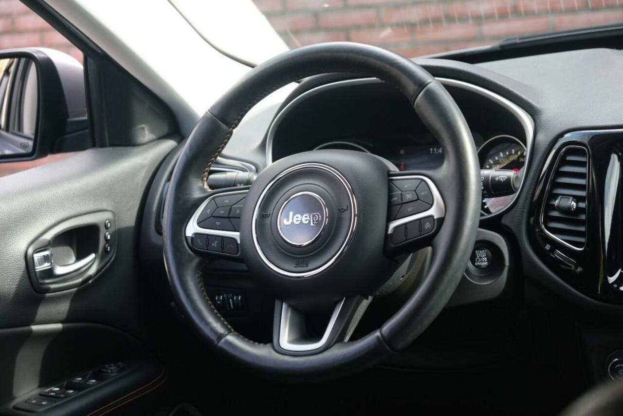 Jeep COMPASS 1.4 MultiAir 170pk 4x4 Aut. Limited | Navi | App Connect | Winter Pack | Leather Pack | Keyless | Beats Audio | Camera