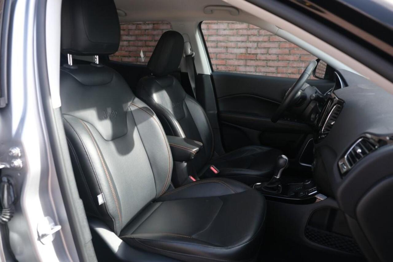 Jeep COMPASS 1.4 MultiAir 170pk 4x4 Aut. Limited | Navi | App Connect | Winter Pack | Leather Pack | Keyless | Beats Audio | Camera