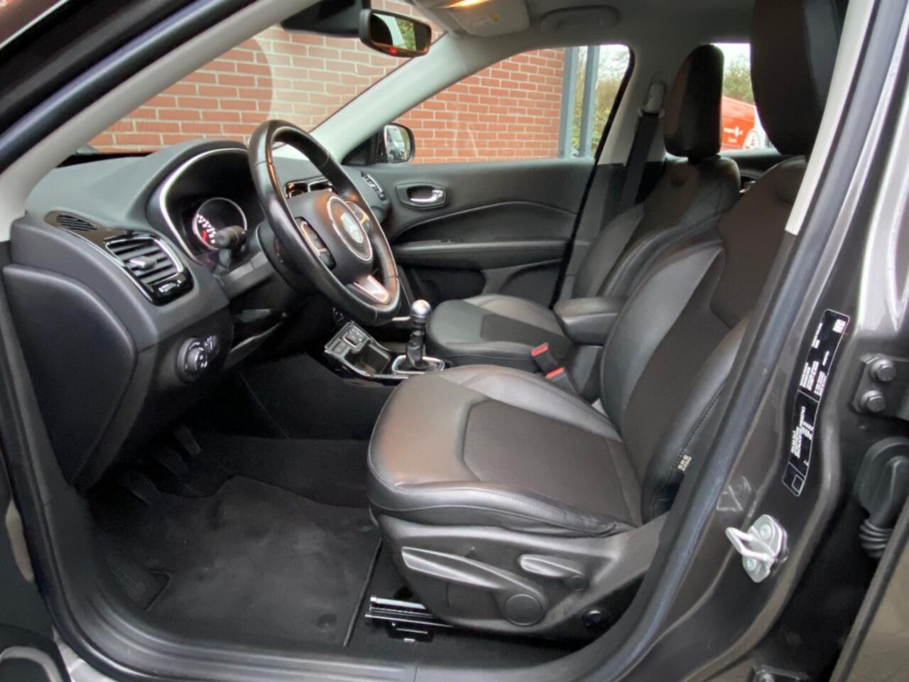 Jeep COMPASS 1.3T NIGHT EAGLE L.ED NAV CRUISE CAMERA CARPLAY PDC LMV