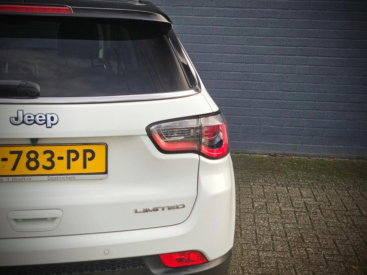 Jeep COMPASS 4xe 190 Plug-in Hybrid S Electric Limited Jeep Compass 4xe 190 Plug-in Hybrid Electric Limited / AUTOMAAT/TREKHAAK AFN / CAMERA / HALF LEDER