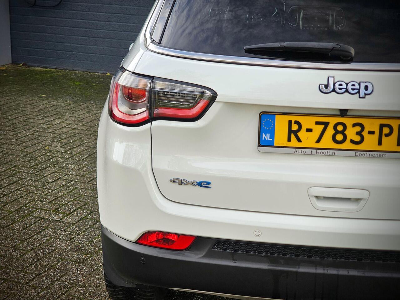 Jeep COMPASS 4xe 190 Plug-in Hybrid S Electric Limited Jeep Compass 4xe 190 Plug-in Hybrid Electric Limited / AUTOMAAT/TREKHAAK AFN / CAMERA / HALF LEDER