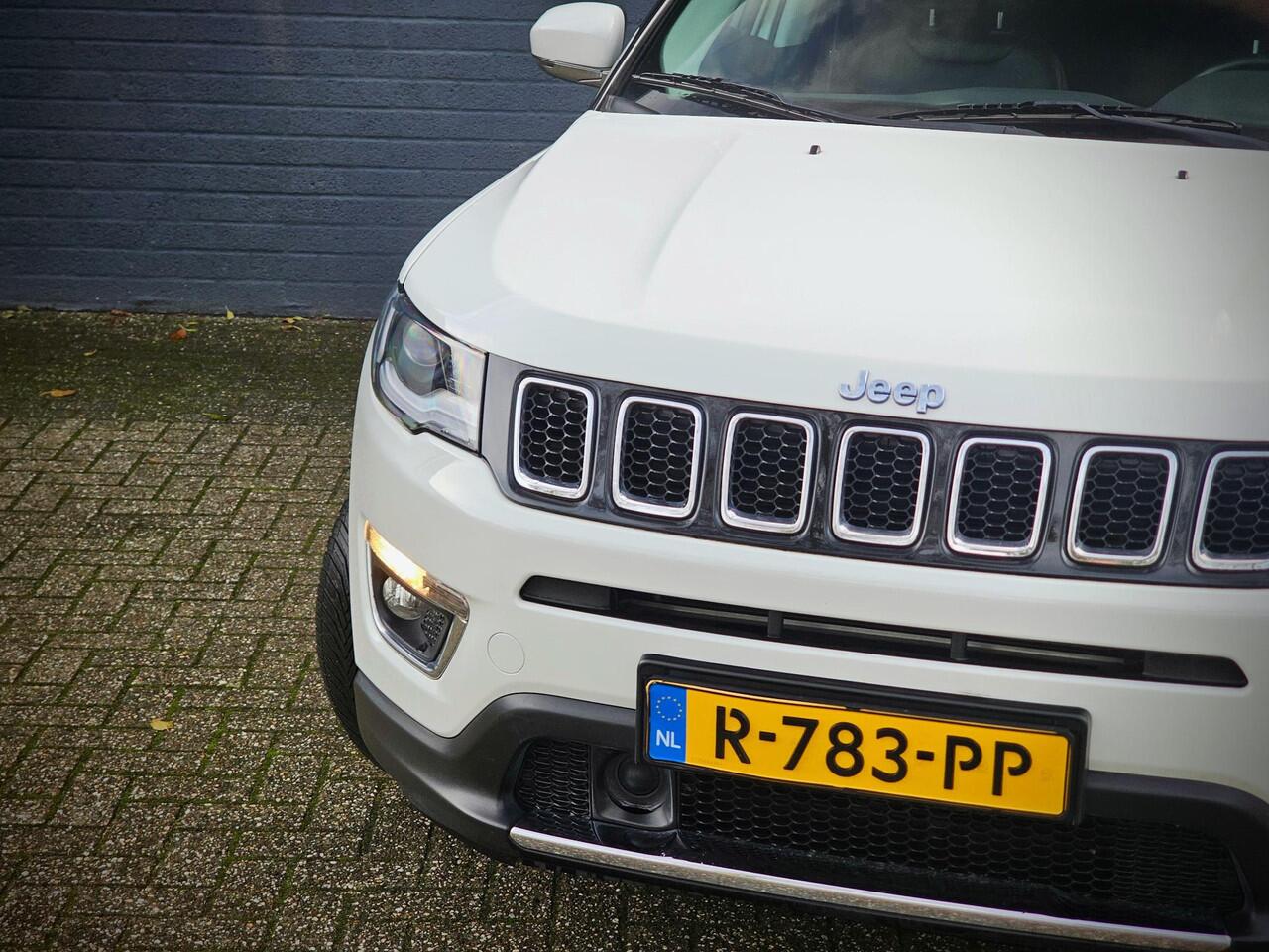 Jeep COMPASS 4xe 190 Plug-in Hybrid S Electric Limited Jeep Compass 4xe 190 Plug-in Hybrid Electric Limited / AUTOMAAT/TREKHAAK AFN / CAMERA / HALF LEDER