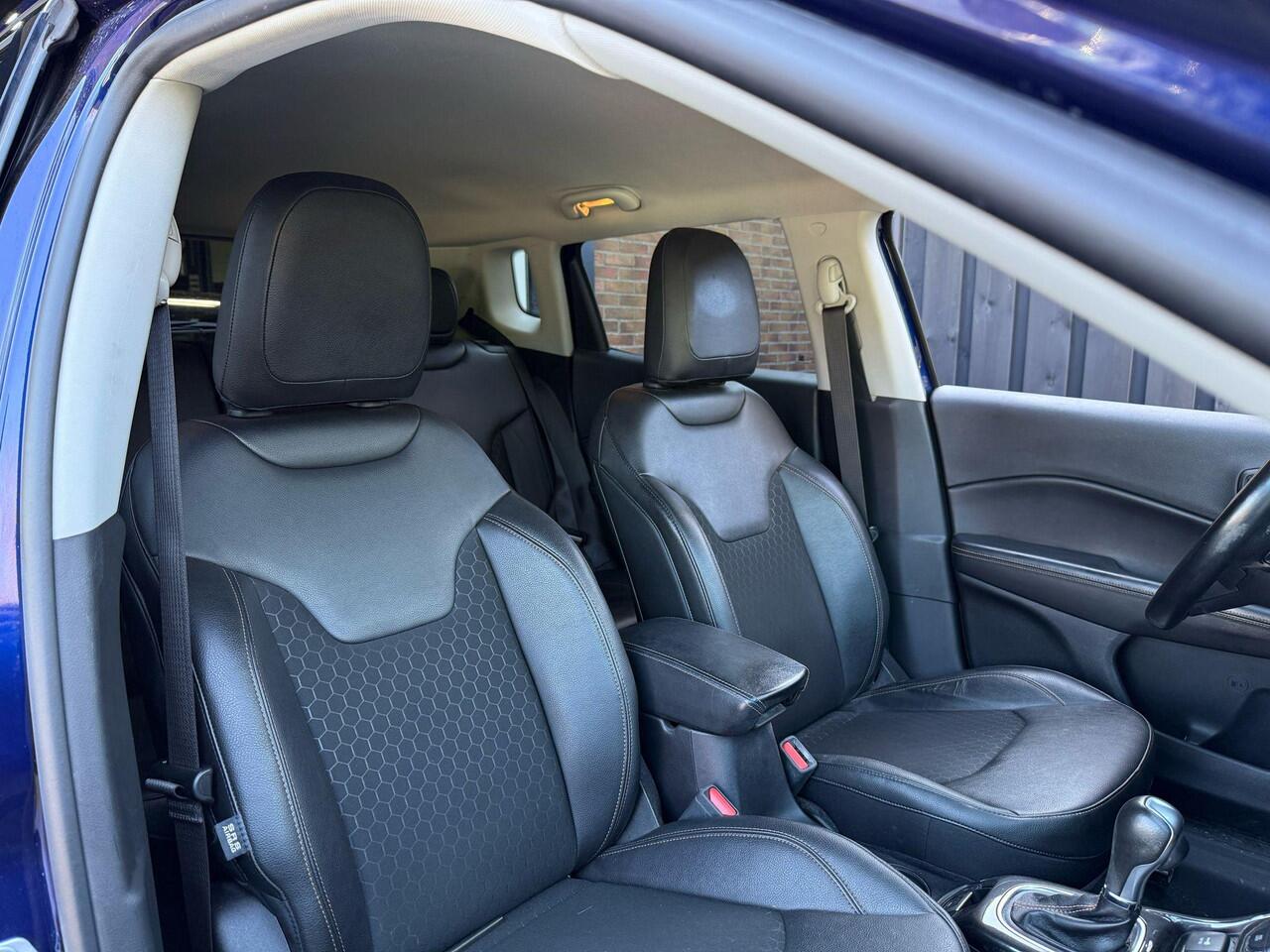 Jeep COMPASS 4xe 190 Plug-in Hybrid Electric Limited Business