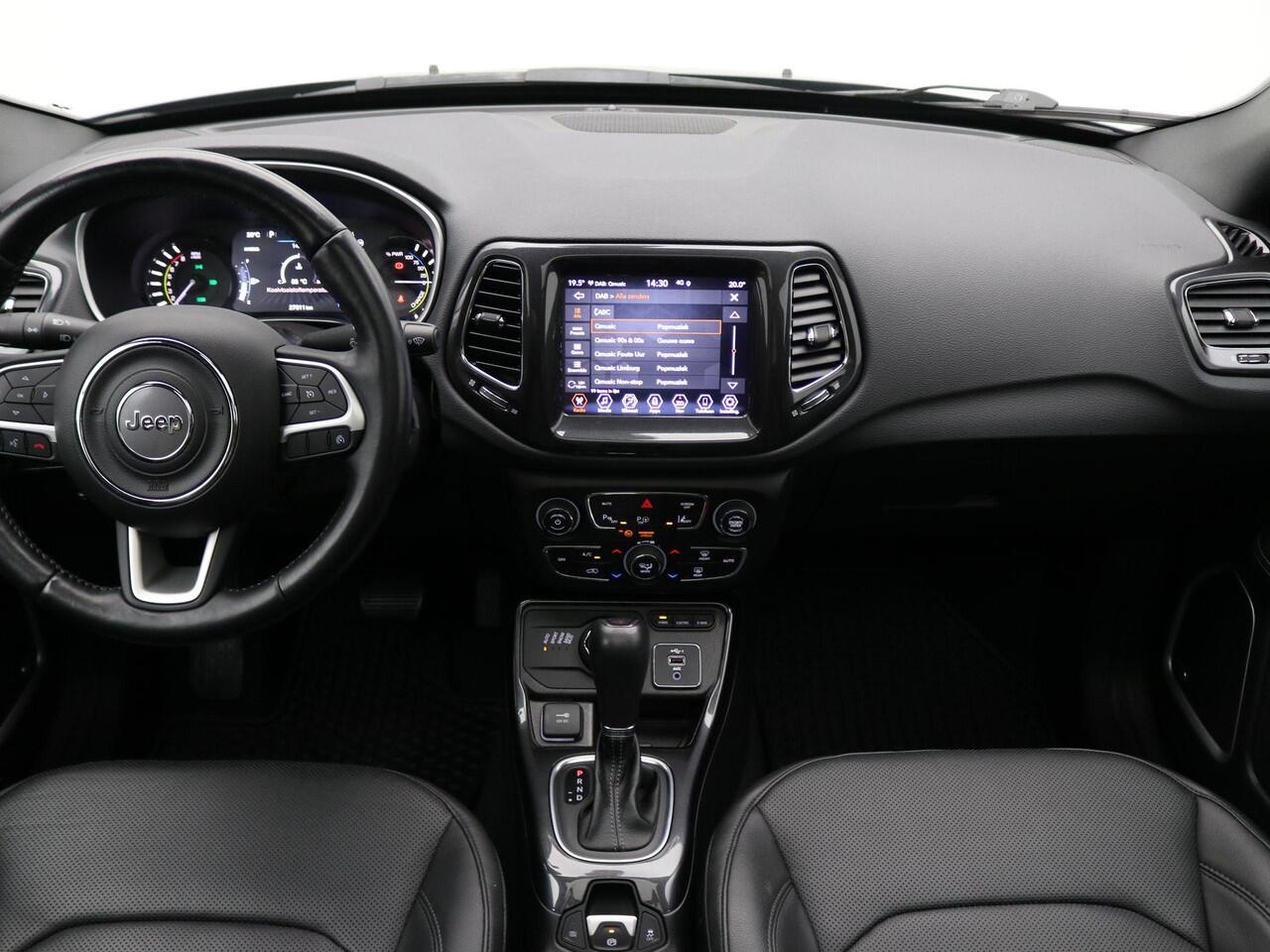 Jeep COMPASS 4xe 240 Plug-in Hybrid Electric Trailhawk / SOH 90% / Afneembare trekhaak / Achteruitrijcamera / Apple carplay / Android auto /