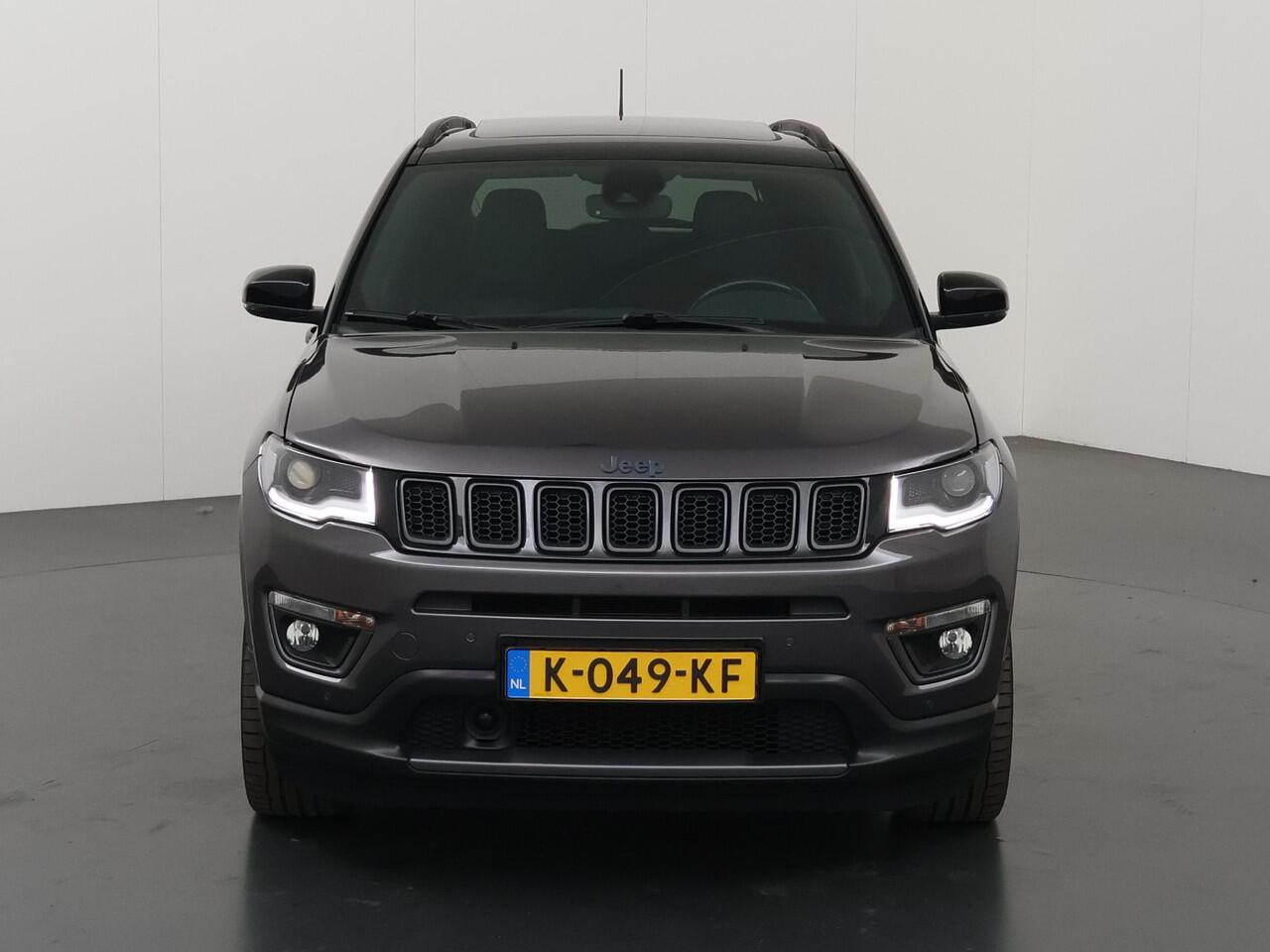 Jeep COMPASS 4xe 240 Plug-in Hybrid Electric S | Trekhaak | Navigatie | Parkeercamera | Stoelverwarming | Keyless Go |
