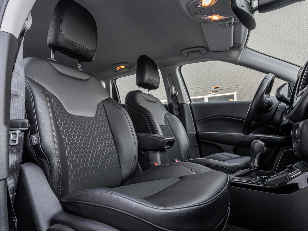 Jeep COMPASS 1.3T Longitude Camera Keyless