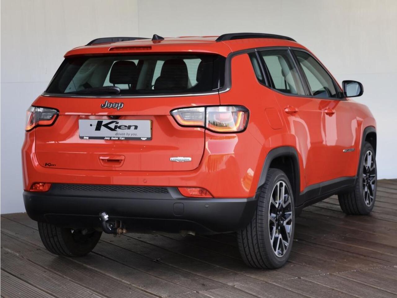 Jeep COMPASS 1.3T Sport | Automaat | Trekhaak | 19" | Navi |
