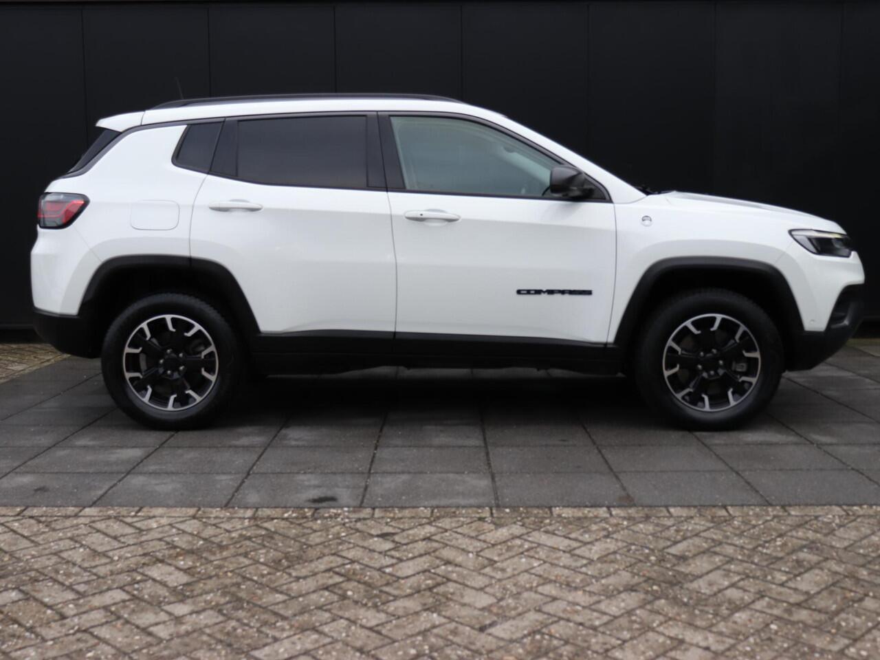 Jeep COMPASS 4xe 240 Plug-in Hybrid Electric Trailhawk 4WD | SOH 79% | CAMERA |LEDER | NAVi | LMV | PDC | ELECTR VERSTELB STOELEN MET MEMORY
