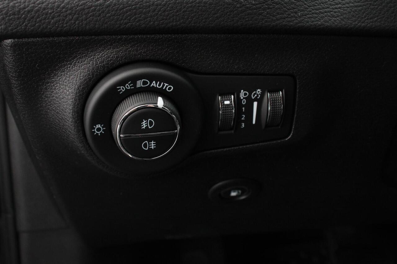 Jeep COMPASS 4xe 240 Plug-in Hybrid S | Navigatie | Apple Carplay/Android auto | Climate Control | Parkeersensoren | Camera | Elektrisch verstelbare bestuurderstoel | Xenon koplampen | Stoelverwarming | Elektrische achterklep | Afneembare trekhaak