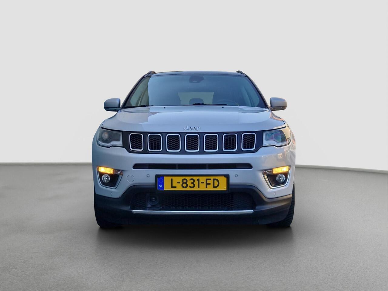 Jeep COMPASS 1.3T Limited Automaat | Trekhaak | BSD | DAB | Camera | Navi | Clima |