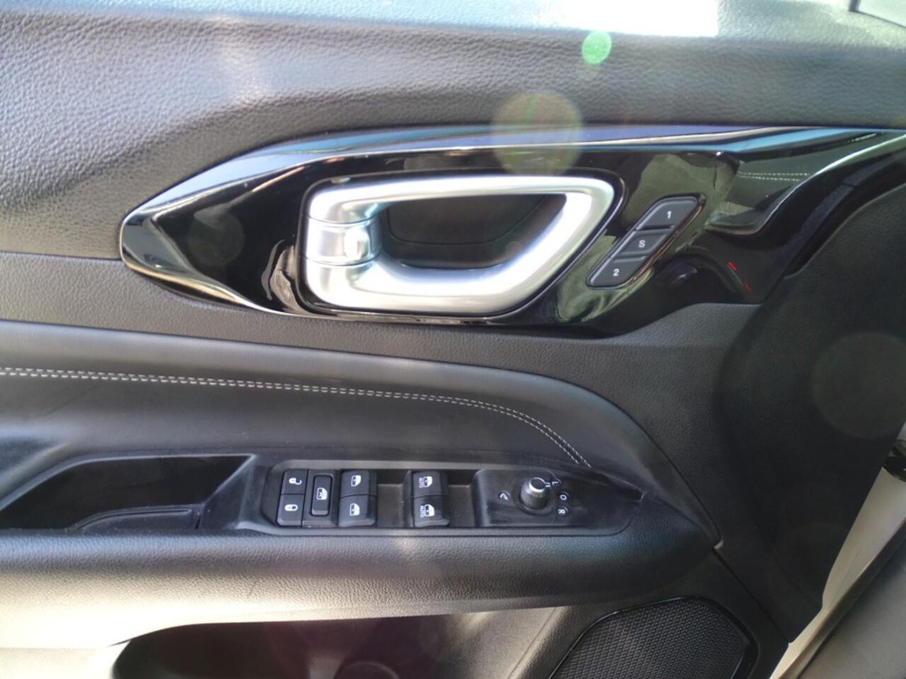 Jeep COMPASS 4WD XE 240 HYB. S-Clima-Carplay navi-Leer-Media app-Cam360-Trkh