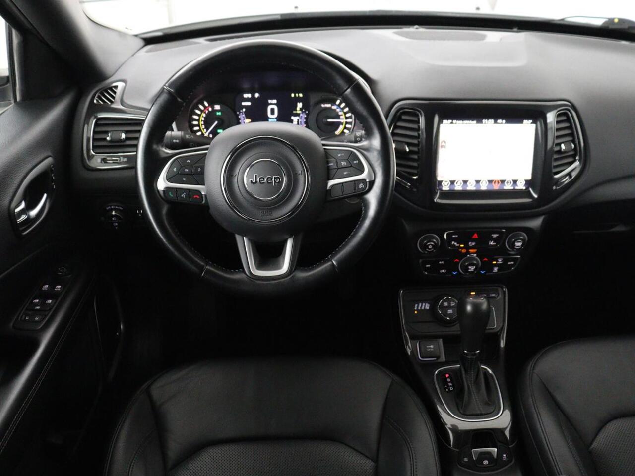 Jeep COMPASS 4xe 240 Plug-in Hybrid Electric S | Leder | Stoel & stuurverwarming | Alpine Sound | Camera | Bi-Xenon | Memory | Keyless | Carplay | Navigatie | PHEV