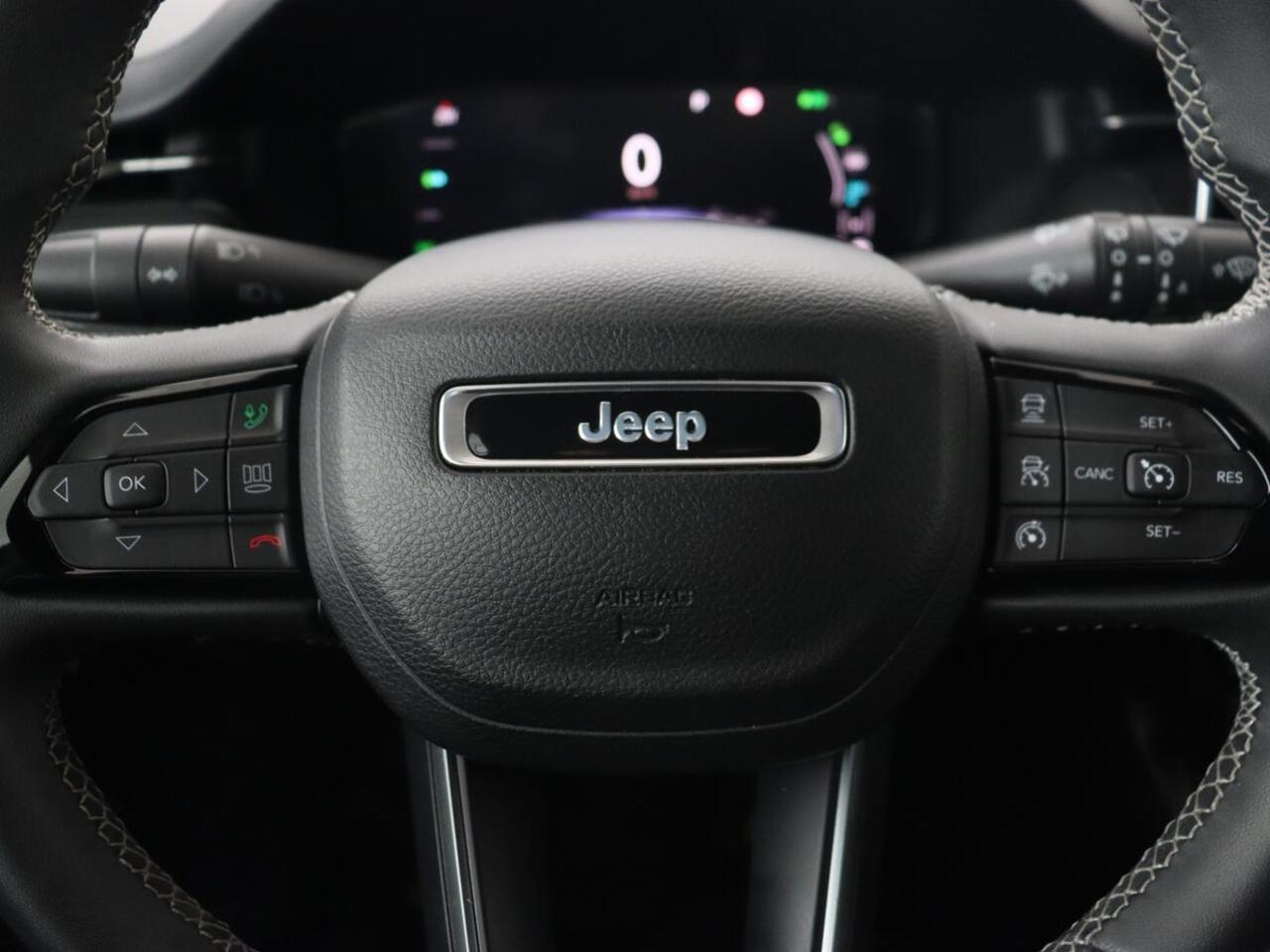 Jeep COMPASS 4xe 240 Plug-in Hybrid 80th Anniversary | SOH 80,5% | 360 Camera | Adaptive cruise | Full LED | Carplay | Keyless | Half leder | Navigatie | Park Assist | Climate control | PHEV