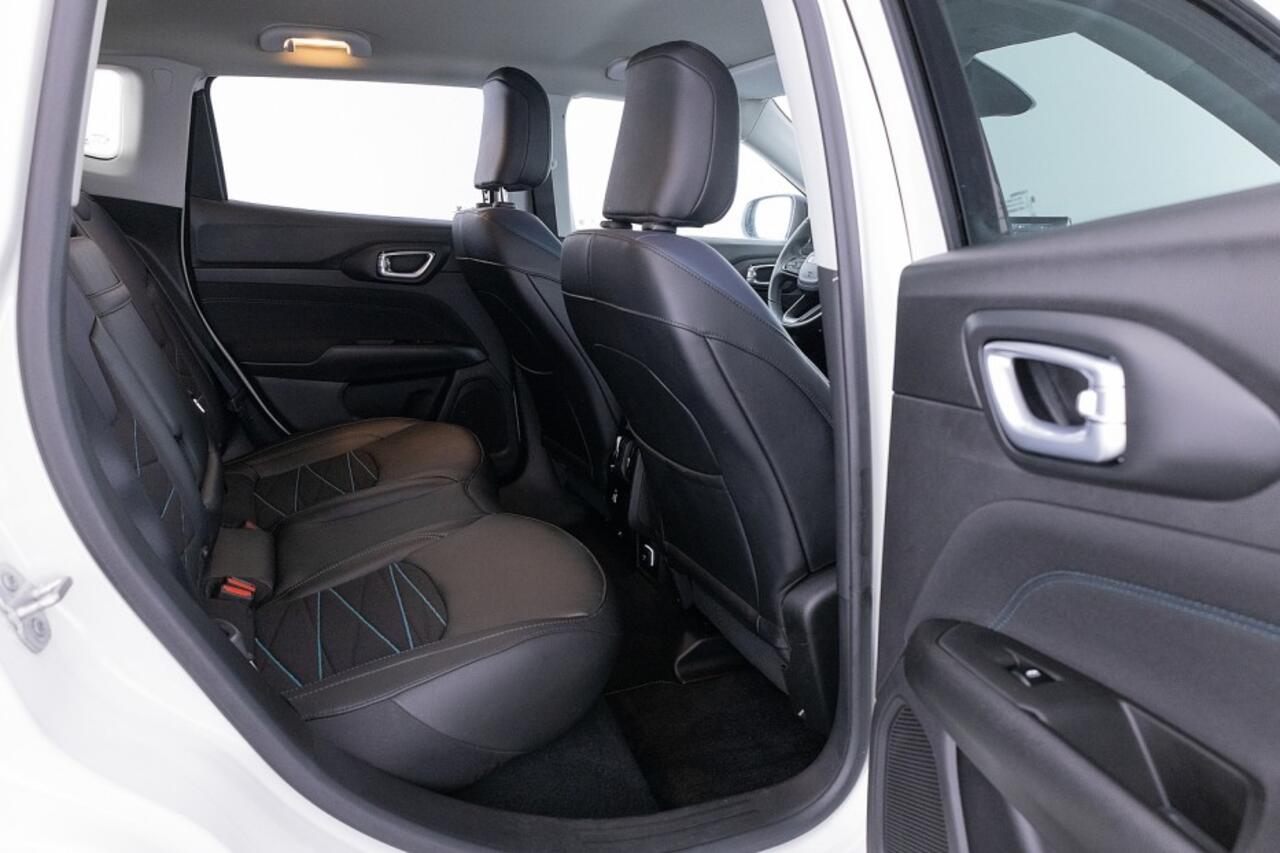 Jeep COMPASS 4 x e 240 Plug-in Hybrid Upland | Full LED | ECC | PDC | CARPLAY | Half LEDER