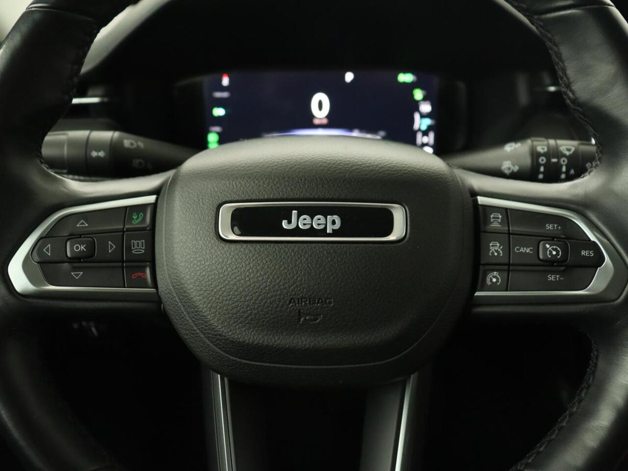 Jeep COMPASS 4xe 240 Plug-in Hybrid Electric S | Leder | Stoel & stuurverwarming | Adaptive cruise | Camera | Carplay | Keyless | Elektrische stoelen | 19'' | Digital Cockpit | Navigatie | PHEV | Plug In