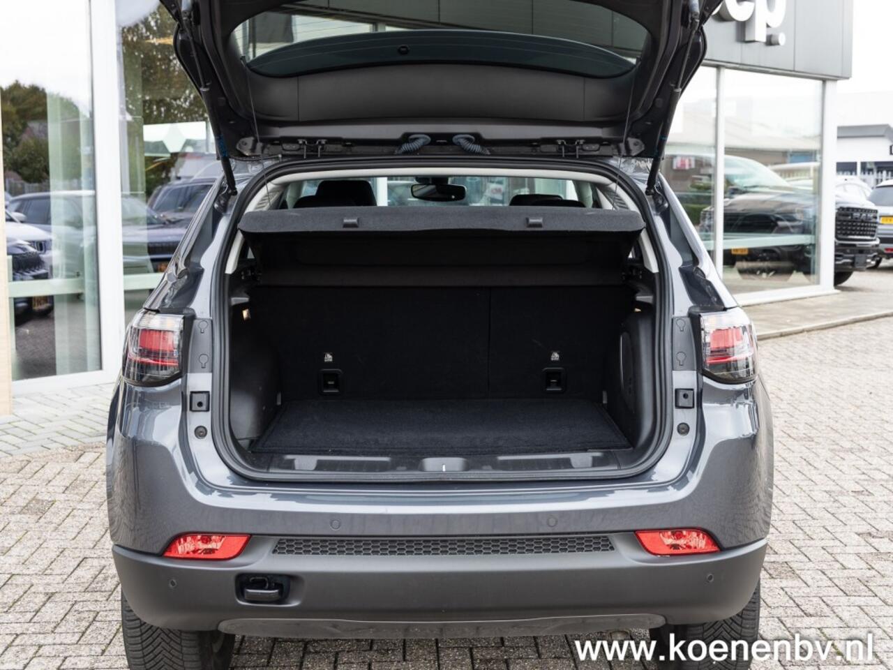 Jeep COMPASS 4xE 240pk 4x4 Autom. PHEV Trailhawk ADAPT. CRUISE / CLIMATE C.