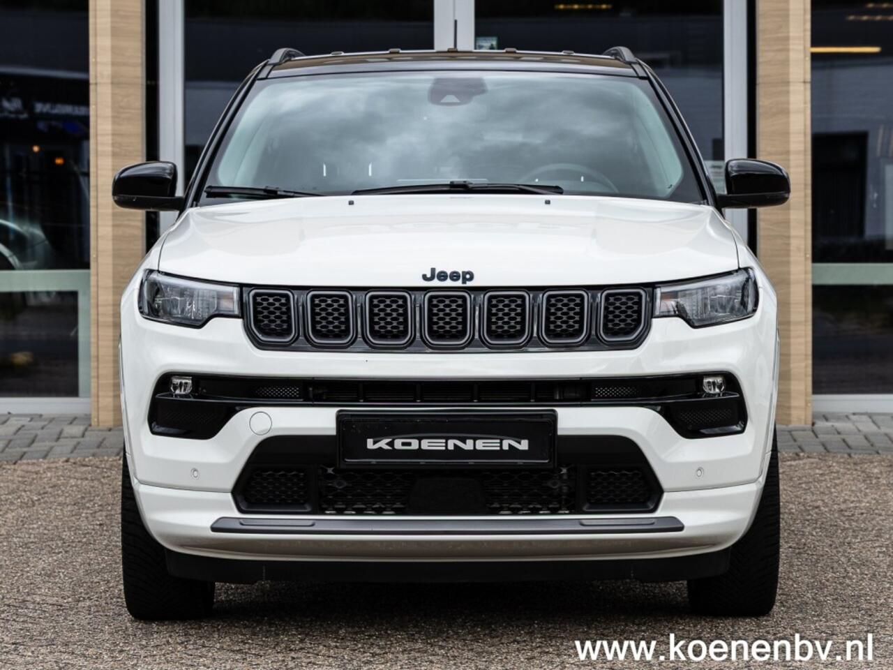 Jeep COMPASS 4xE 240pk PHEV S Automaat / 4WD / Lederen bekleding