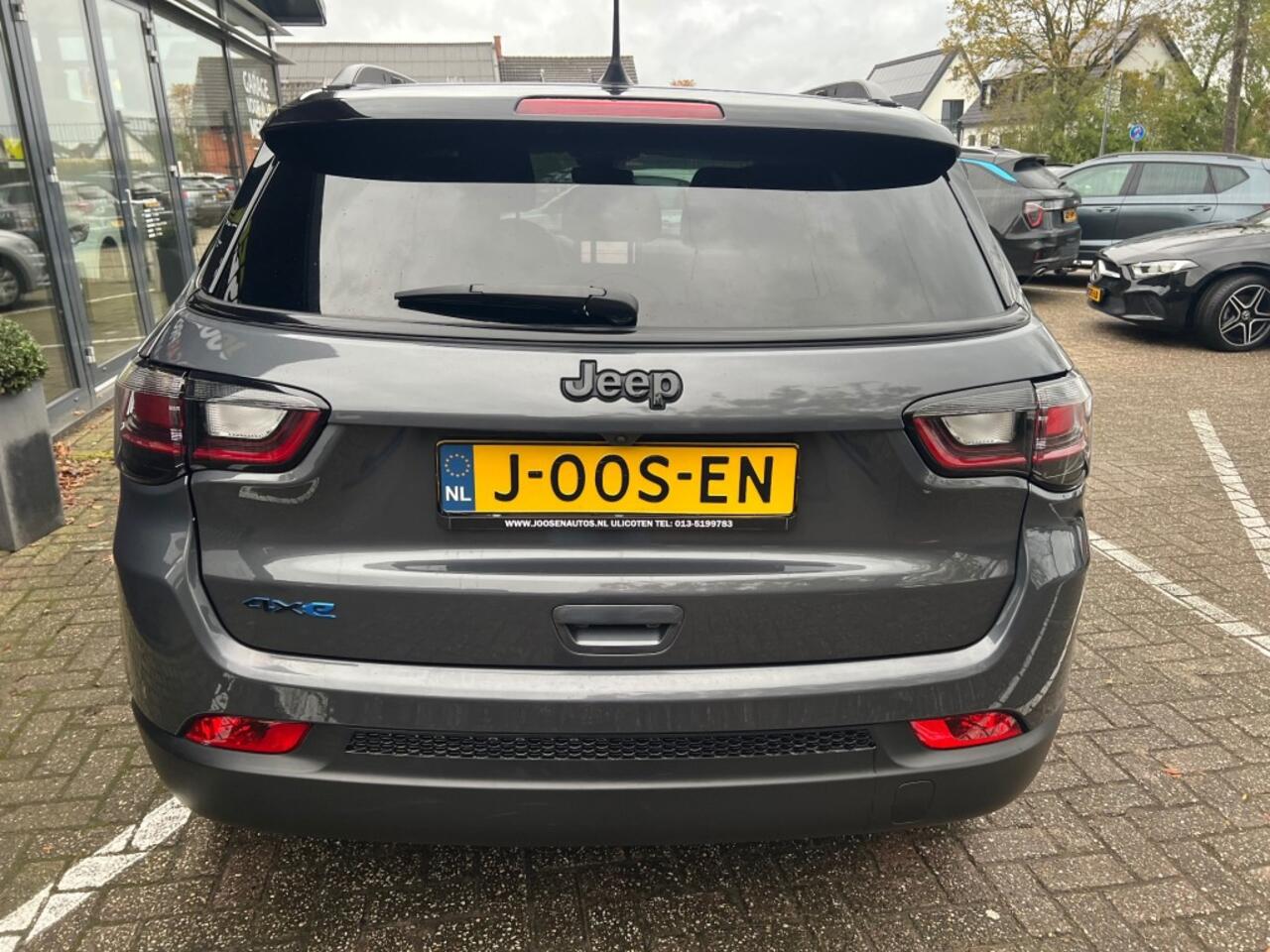 Jeep COMPASS 4XE 240 HYB. UPLAND