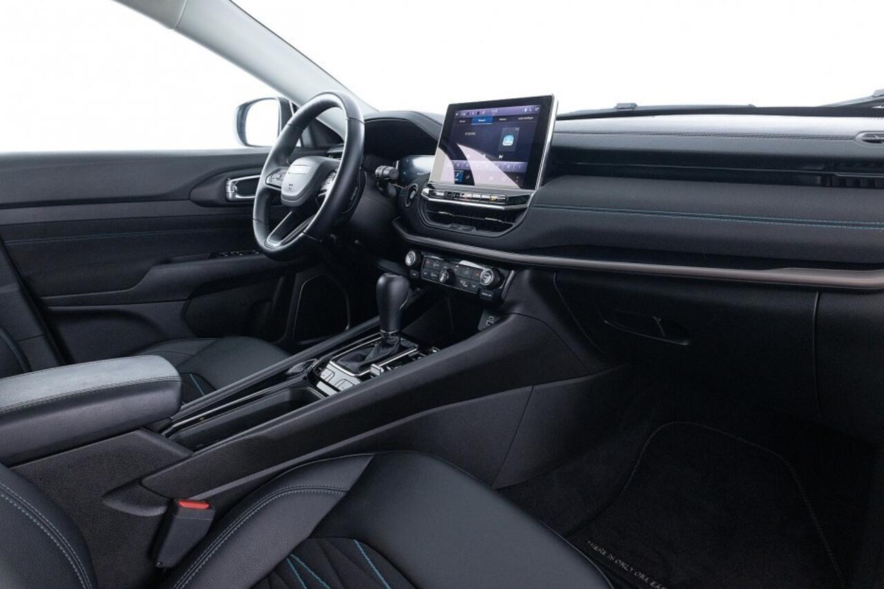 Jeep COMPASS 4 x e 240 Plug-in Hybrid Upland | Full LED | ECC | PDC | CARPLAY