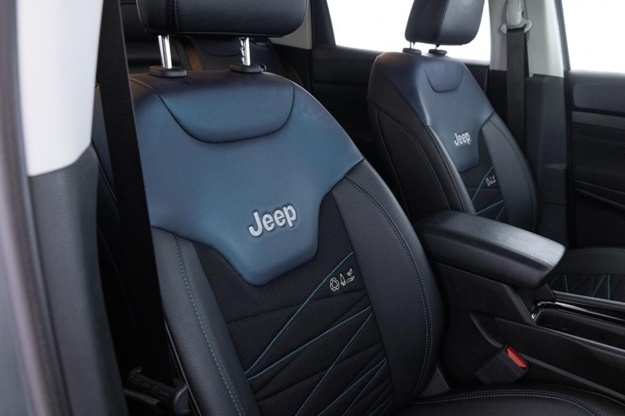 Jeep COMPASS 4 x e 240 Plug-in Hybrid Upland | Full LED | ECC | PDC | CARPLAY