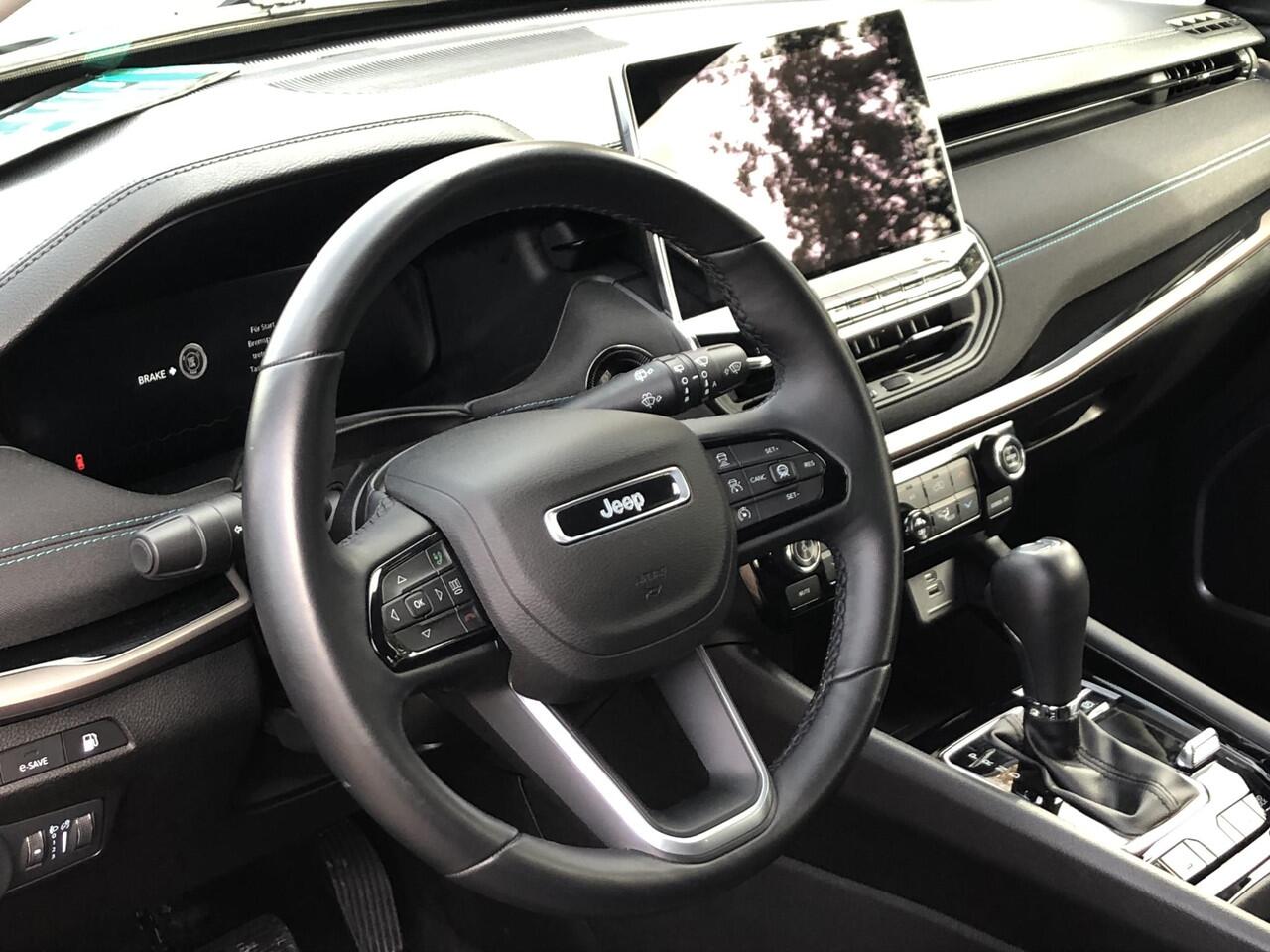 Jeep COMPASS 4xe 240 Plug-in Hybrid Electric Upland NAVI|CLIMATE|APPLE/ANDROID|CAMERA|STOELVERWARMING|18"