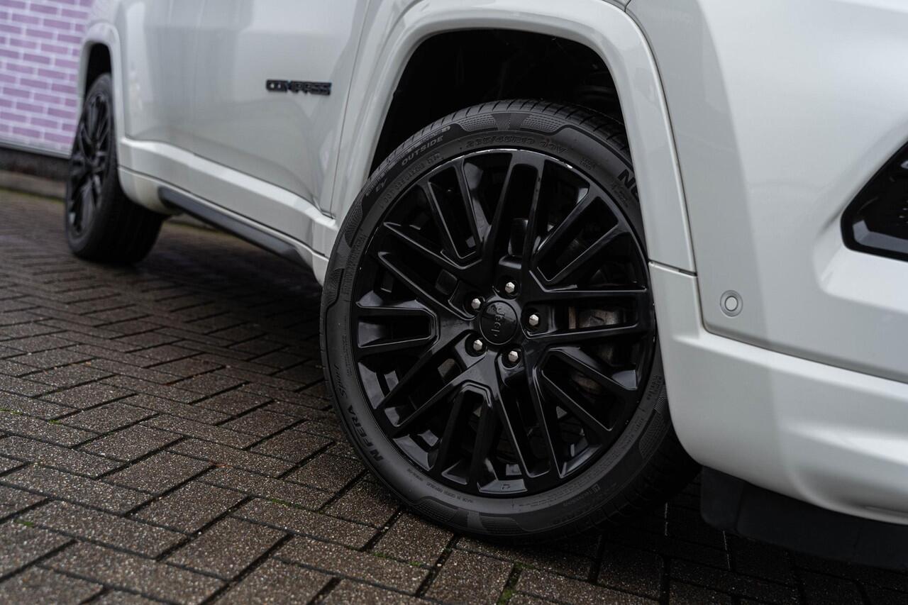 Jeep COMPASS 4xe 240 Plug-in Hybrid Electric S | PHEV | Adaptieve Cruise Control | Rondomzicht camera | Navigatie | Android Auto & Apple CarPlay | LED Koplampen | Stoel-/Stuurverwarming | Lederen Bekleding | Dodehoek Detectie |