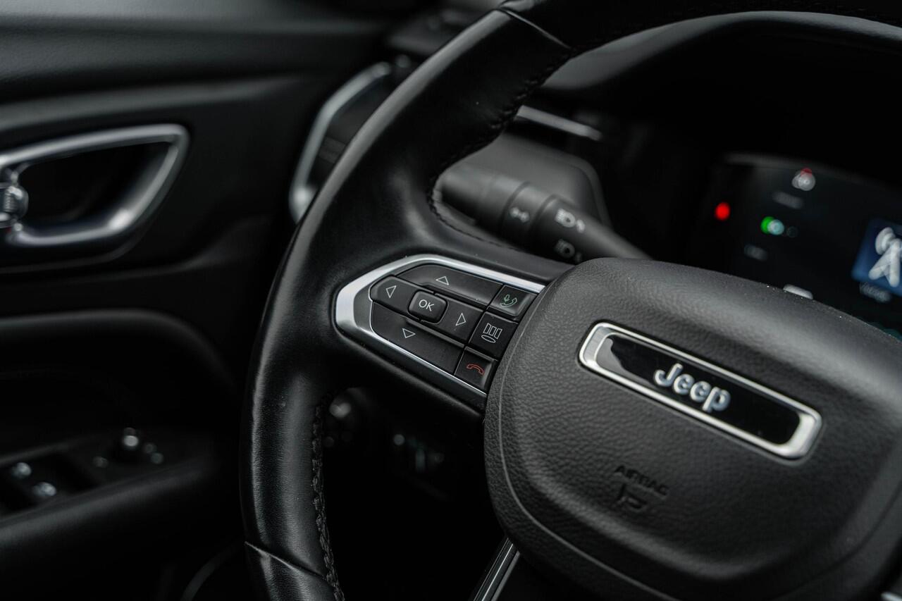 Jeep COMPASS 4xe 240 Plug-in Hybrid Electric S | PHEV | Adaptieve Cruise Control | Rondomzicht camera | Navigatie | Android Auto & Apple CarPlay | LED Koplampen | Stoel-/Stuurverwarming | Lederen Bekleding | Dodehoek Detectie |