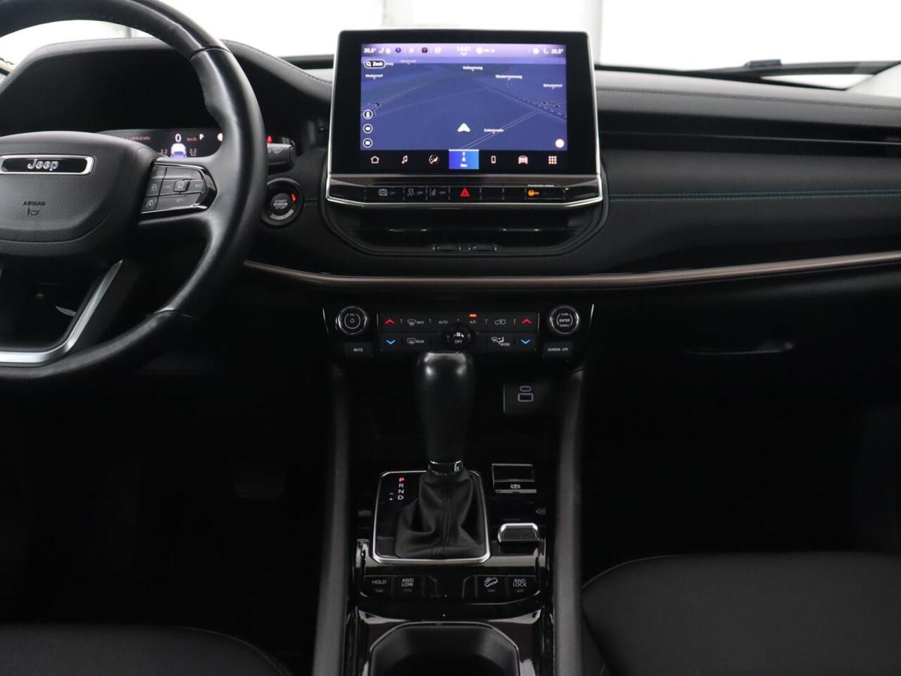 Jeep COMPASS 4xe 240 Plug-in Hybrid Electric S | Stoel & stuurverwarming | Half leder | Camera | Adaptive cruise | Carplay | Keyless | Digital Cockpit | Climate control | PHEV