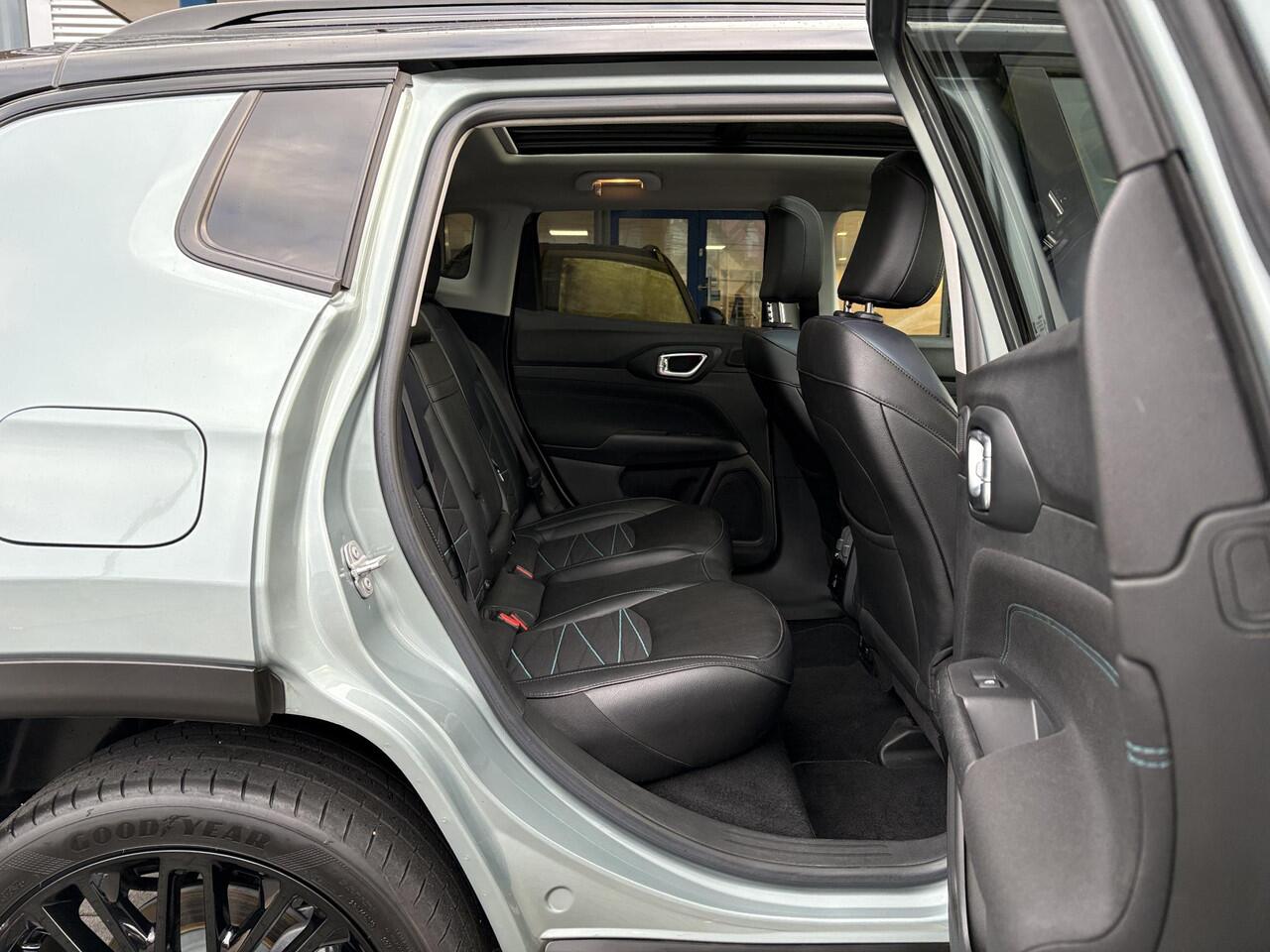 Jeep COMPASS 4xe 190 Plug-in Hybrid Electric Limited Business Elek. Kofferklep | Panoramadak | 360 Camera | Alpine Sound System |