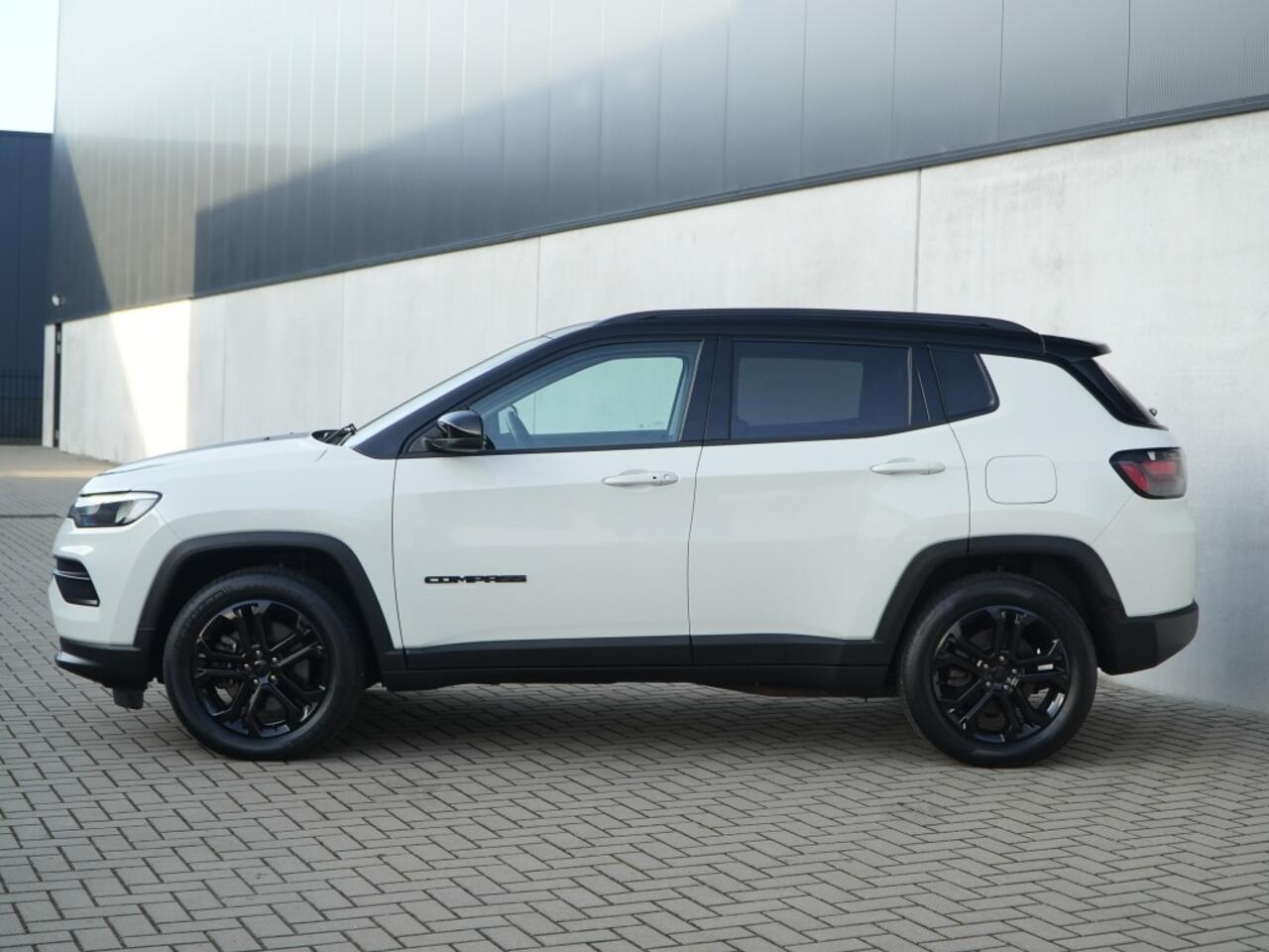 Jeep COMPASS 4xe 240 PK Hybrid Upland | Navi | Carplay | Winter | Camera