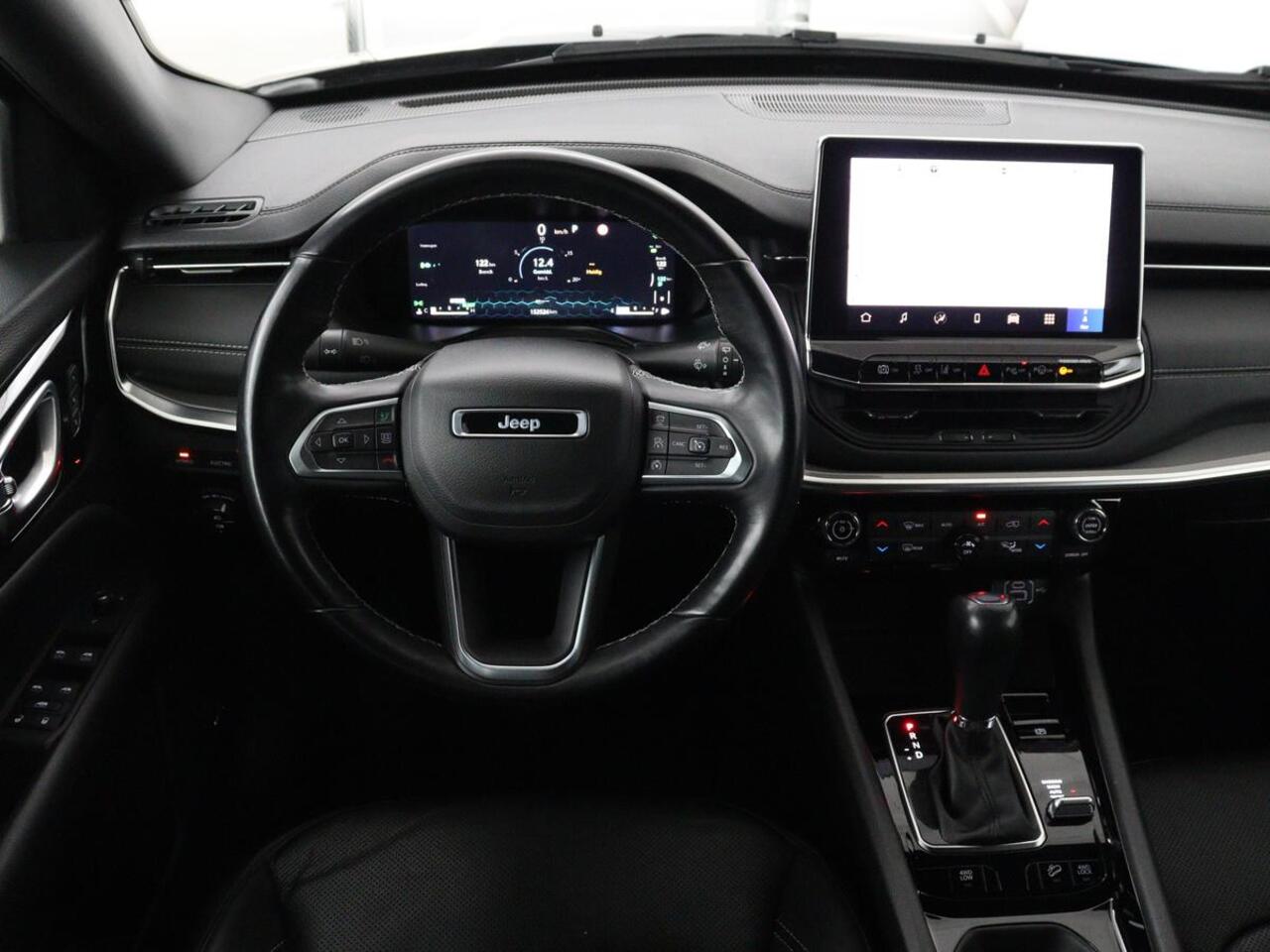 Jeep COMPASS 4xe 240 Plug-in Hybrid Electric S | Stoel & stuurverwarming | Trekhaak | Adaptive cruise | 360 Camera | Leder | Full LED | Carplay | 19'' | Keyless | Navigatie | PHEV