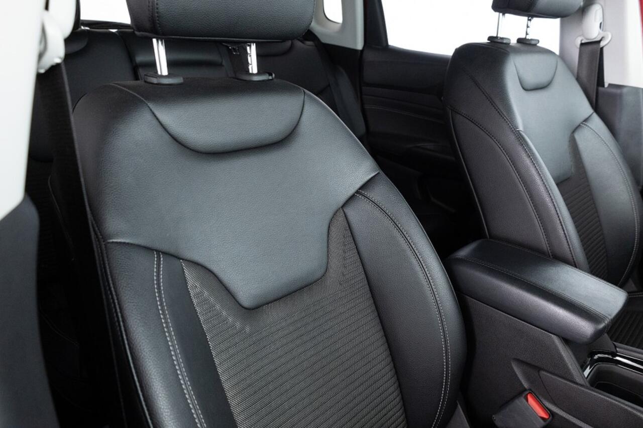 Jeep COMPASS 4 x e 240 Plug-in Hybrid Limited | Half LEDER | ECC | VELGEN