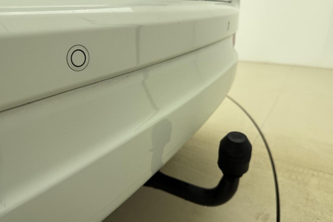 Jeep COMPASS 4xe 240 Plug-in Hybrid Electric S Leder | Navigatie | trekhaak | keyless start | camera achter | stoelverwarming