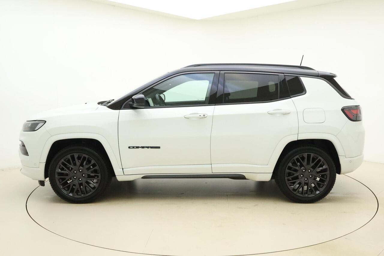 Jeep COMPASS 4xe 240 Plug-in Hybrid Electric S Leder | Navigatie | trekhaak | keyless start | camera achter | stoelverwarming