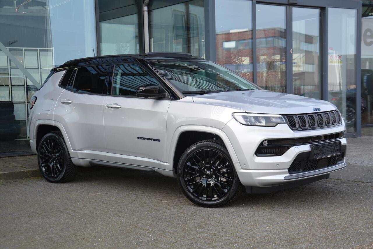 Jeep COMPASS 4xe 240 Plug-in Hybrid Electric S | Pano dak | Memory | 360 camera