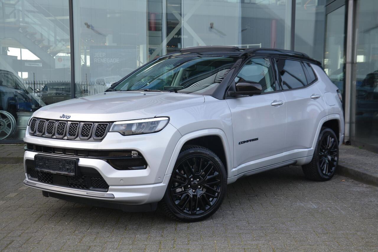 Jeep COMPASS 4xe 240 Plug-in Hybrid Electric S | Pano dak | Memory | 360 camera