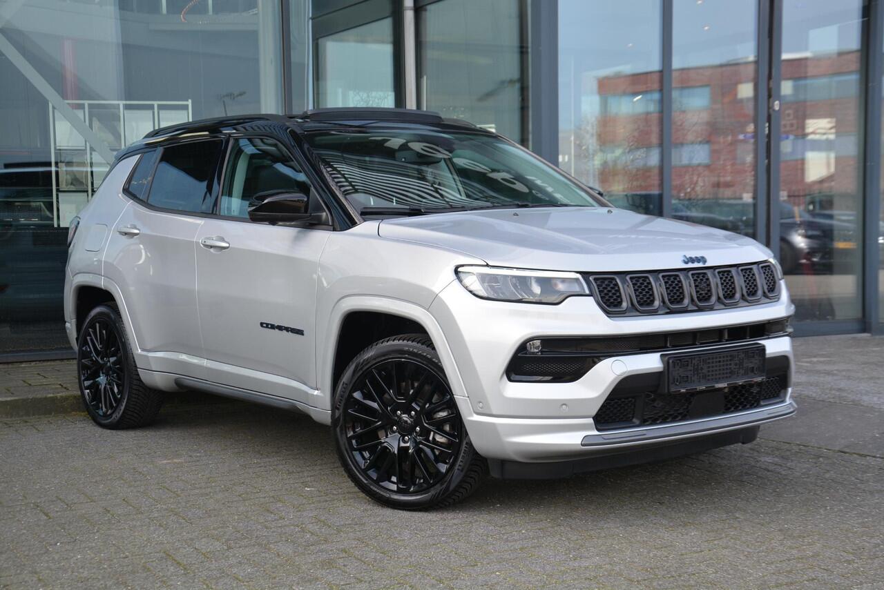 Jeep COMPASS 4xe 240 Plug-in Hybrid Electric S | Pano dak | Memory | 360 camera