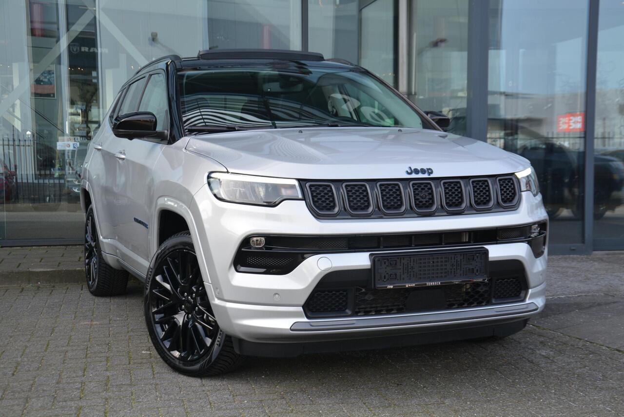 Jeep COMPASS 4xe 240 Plug-in Hybrid Electric S | Pano dak | Memory | 360 camera