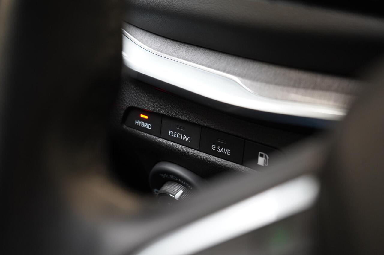 Jeep COMPASS 4xe 240 Plug-in Hybrid Electric S | SoH 89% | Leder | Navigatie | Achteruitrijcamera | Stuurverwarming