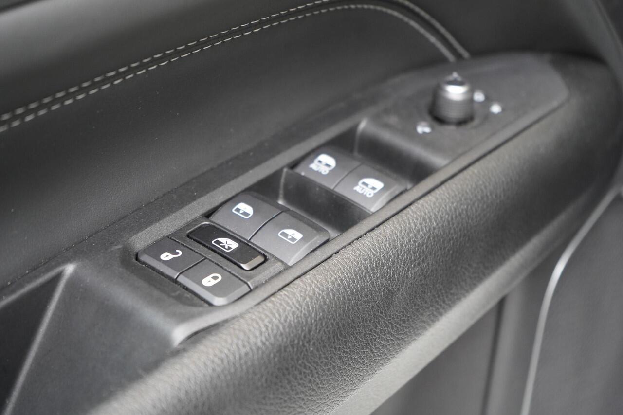 Jeep COMPASS 4xe 240 Plug-in Hybrid Electric S | SoH 89% | Leder | Navigatie | Achteruitrijcamera | Stuurverwarming