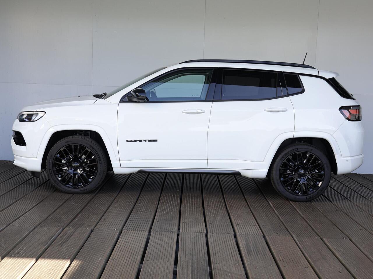 Jeep COMPASS 1.5T e-Hybrid High Altitude | 19 inch | 360 camera | Stoel-stuur verwarming | ACC |