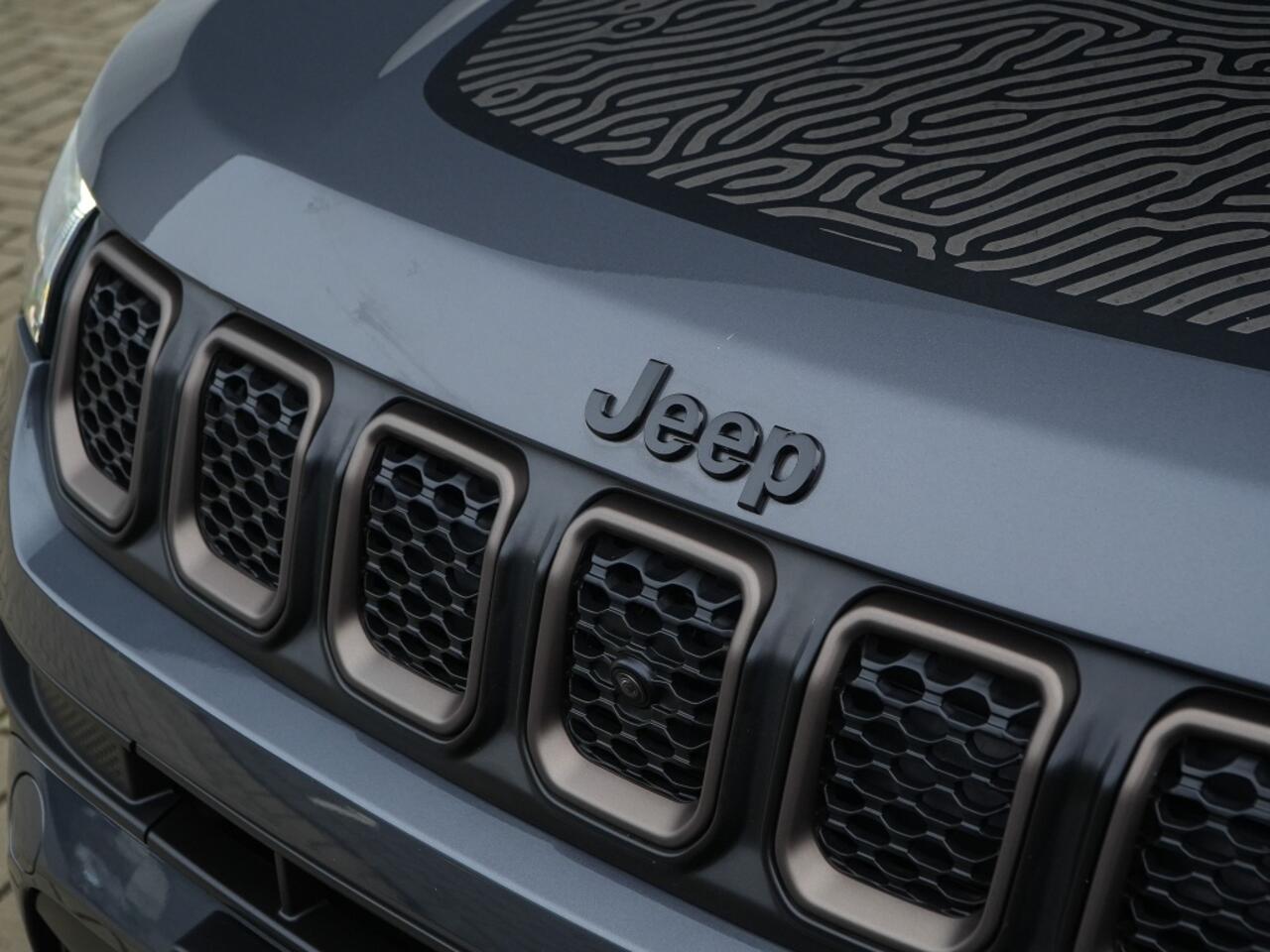 Jeep COMPASS 1.5T e-Hybrid 130 PK Upland | Navi | Carplay | 360Cam | 19"
