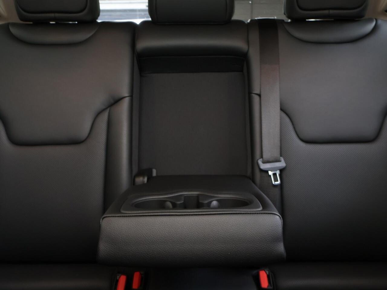 Jeep COMPASS 4xe 240 Hybrid 'S' Navi Pano Géén Afleverkosten