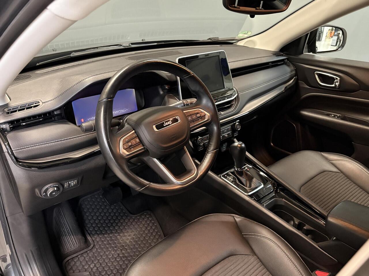 Jeep COMPASS 1.5l GSE 145pk e-Hybrid Night Eagle DCT Carplay, Led koplampen, Stoel/Stuur verwarming